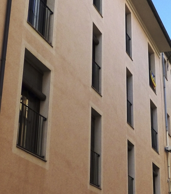 Edifici plurifamiliar – c. Sant Pau – Vic