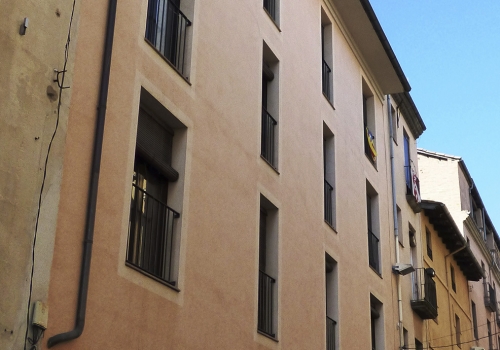 Edifici plurifamiliar – c. Sant Pau – Vic
